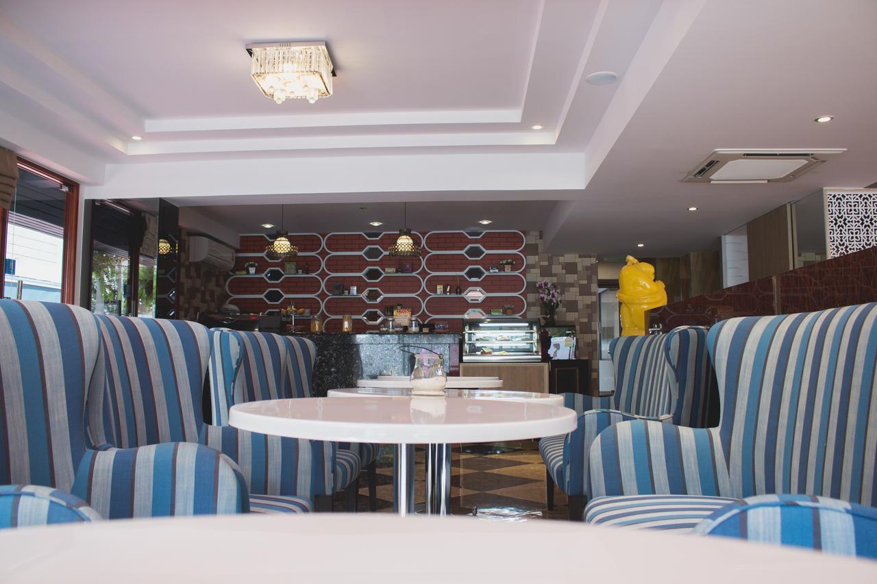 Maverick Ratchada Hotel Bangkok Eksteriør billede